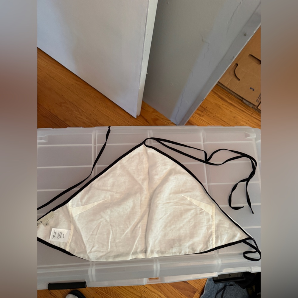 Onia White and Black Air Linen Cropped Halter Top - Picture 7 of 7